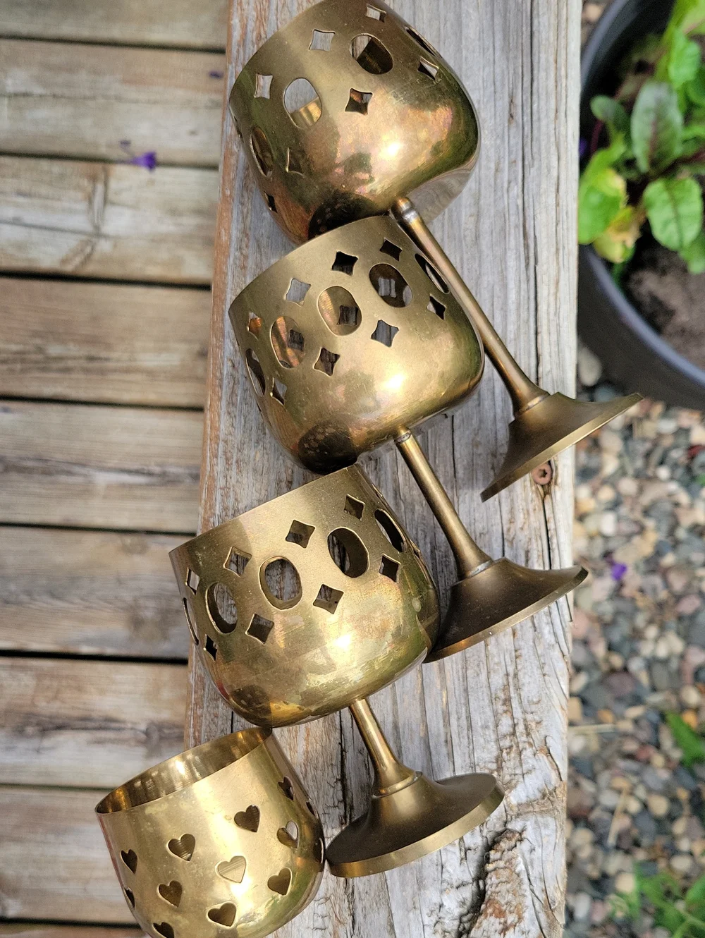 N/A elegant brass